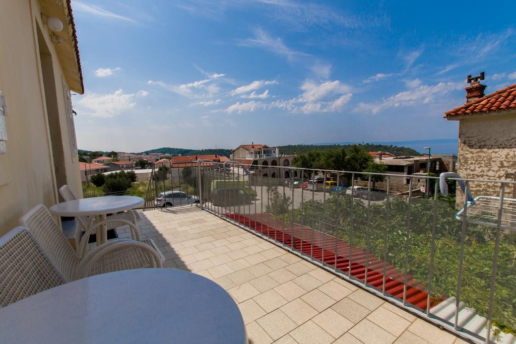 Studios Jakov Makarska Exterior foto